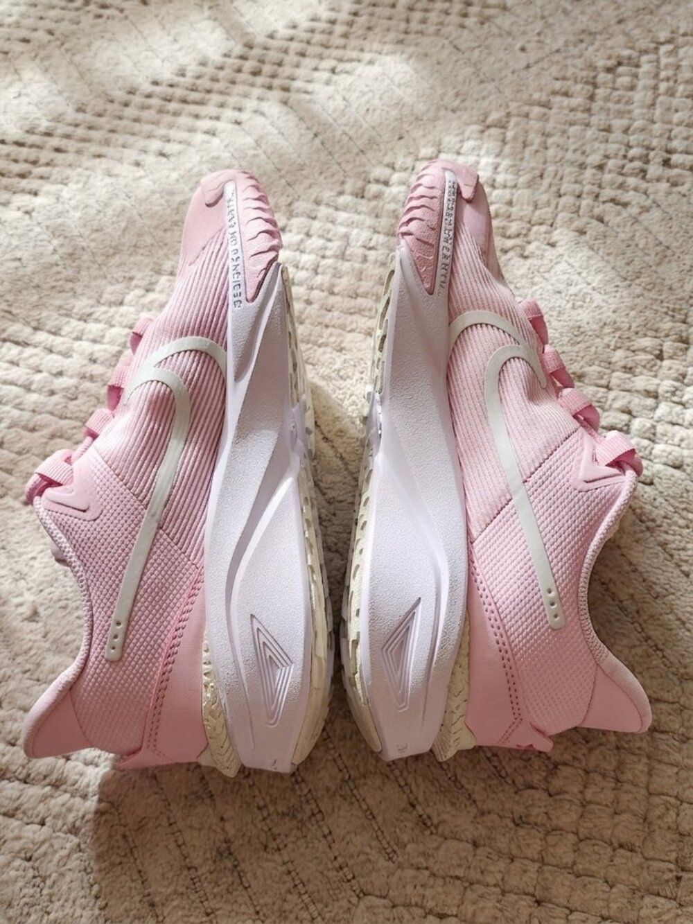 Nike Star Runner 4 big kids 6Y pink foam white running sneakers - Picture 7 of 10